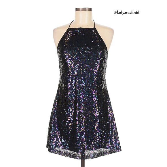 MOTEL Winnie strap detail sequin dress in Petrol - Picture 5 of 11